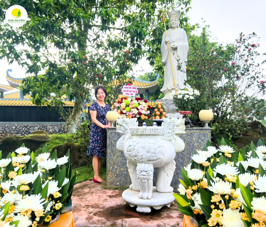 Tại Công viên nghĩa trang Hoài Ân Viên, những ngày như Ngày của Cha luôn mang một không khí đặc biệt.