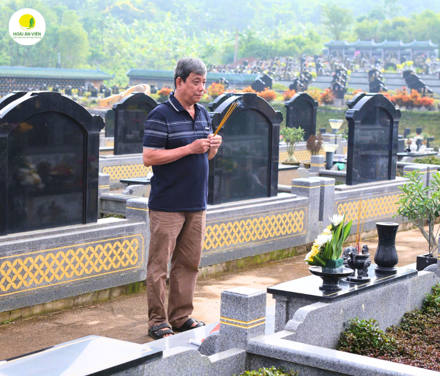 Không ít người chia sẻ rằng, mỗi lần về thăm Cha tại Hoài Ân Viên, họ cảm thấy như được trở về, được ôm lại tuổi thơ, được an ủi bởi cảm giác Cha vẫn luôn ở đó