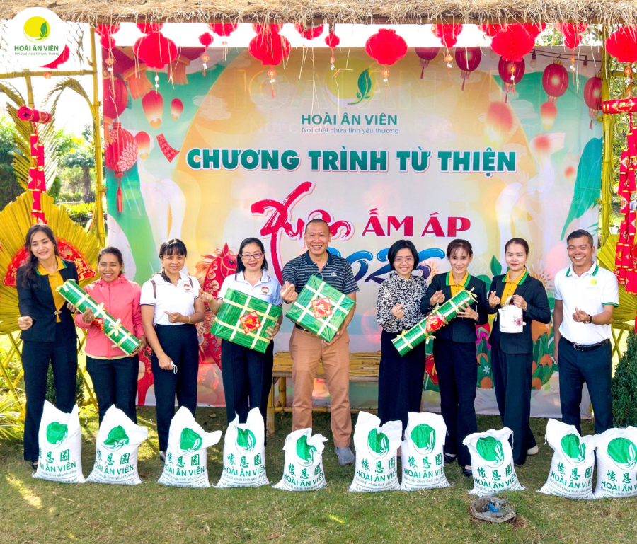 Nhân dịp Tết Nguyên Đán 2026, Hoài Ân Viên đã tổ chức chương trình từ thiện với chủ đề “Xuân Ấm Áp - 2026”