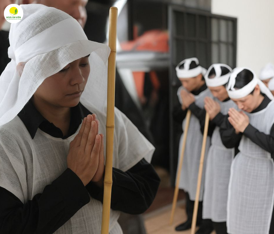 Không có con trai thì ai chống gậy trong tang lễ - Hoài Ân Viên 