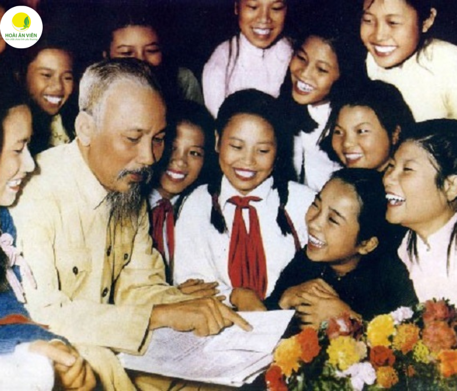 Ngày Quốc tế Thiếu nhi không chỉ là một dịp để trẻ em vui chơi, mà còn mang theo nhiều thông điệp nhân văn sâu sắc