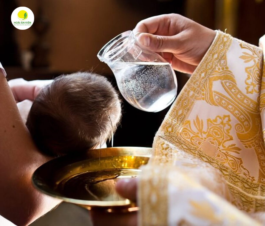 Rửa tội Công giáo là bí tích giúp tẩy sạch tội lỗi nguyên tổ và đưa con người bước vào đời sống đức tin